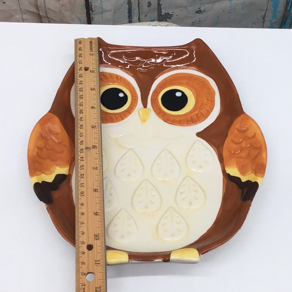 Boston Warehouse Trading Corp. Owl - Picture 2 of 8